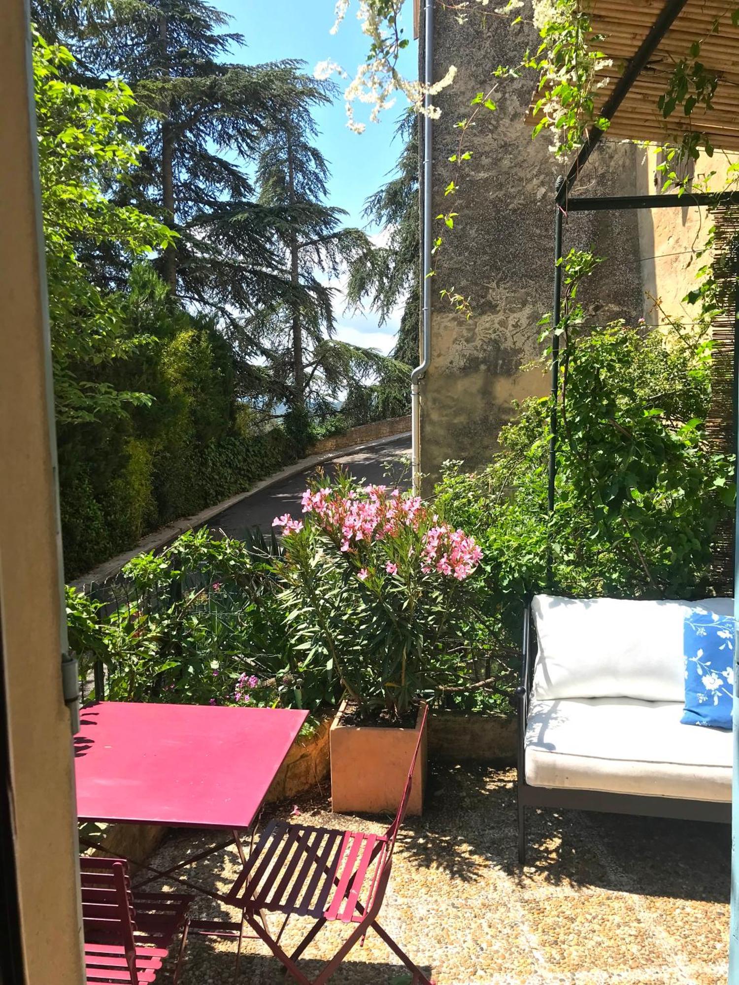 Au Petit Bonheur * Bedoin